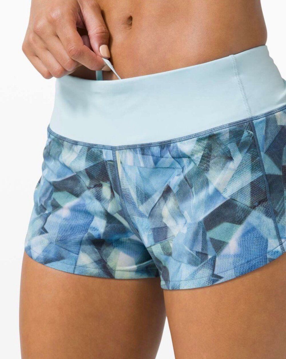 Lululemon Speed up shorts Size 6